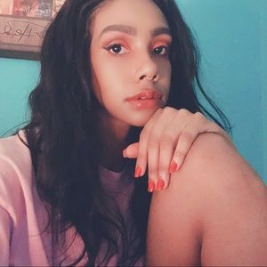 Meet your Posher, Cierra